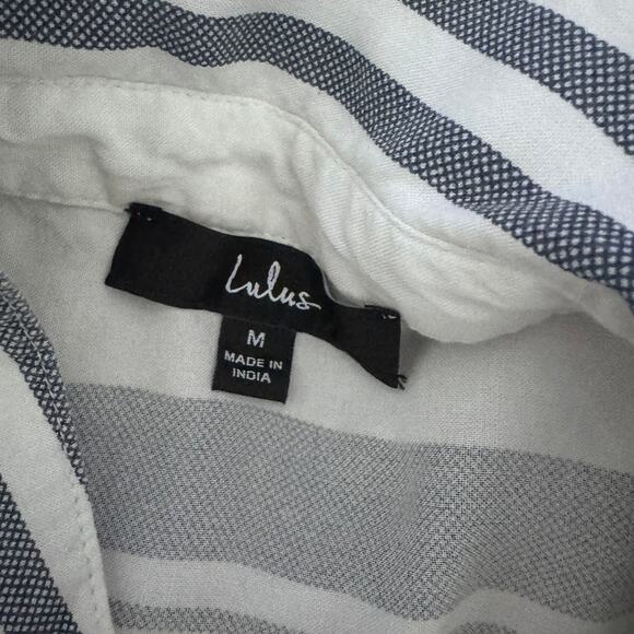 Lulus Medium Wrap Striped Top Surplice Neckline - Picture 4 of 10